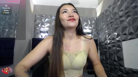 Victoria  online show from October 13, 2:44 am