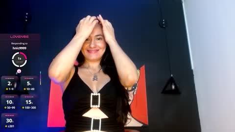 victoria_1126 online show from February 12, 1:55 am