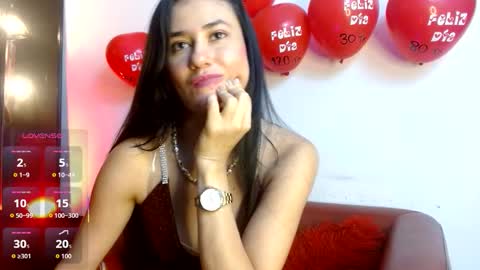 victoria_1126 online show from February 18, 10:17 pm