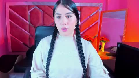 Snapshot of victoria_14_ chatting on January 6, 5:11 am Victoria online show from January 6, 5:11 am