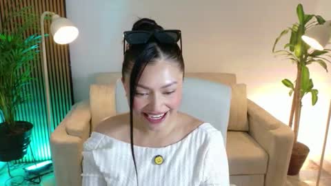 victoria online show from January 7, 2:08 pm