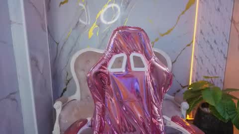 victoria_castillo_b online show from March 23, 8:02 pm