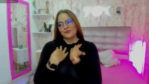 Snapshot of victoria_floyd1 chatting on January 20, 8:40 pm victoria_floyd1 online show from January 20, 8:40 pm