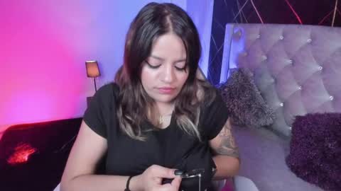 Snapshot of victoria_floyd1 chatting on May 1, 9:30 pm victoria_floyd1 online show from May 1, 9:30 pm