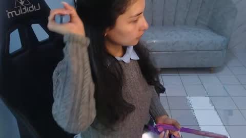 Victoria online show from April 2, 1:09 pm