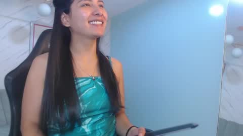 Victoria online show from May 8, 1:05 pm