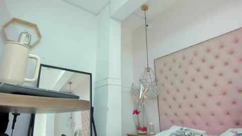 victoria_kitt online show from June 5, 7:08 pm