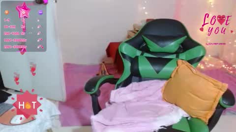 VICKY online show from March 11, 1:44 am