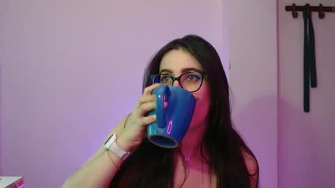 Victoria online show from October 6, 8:17 pm