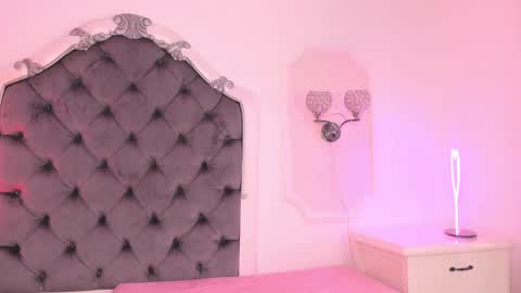 Snapshot of victoria_watsson chatting on January 30, 2:58 pm victoria_watsson online show from January 30, 2:58 pm