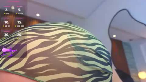 Snapshot of victoriaandrade chatting on February 13, 1:18 pm Victoria Andrade online show from February 13, 1:18 pm