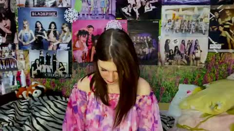 Lana online show from April 29, 7:12 am