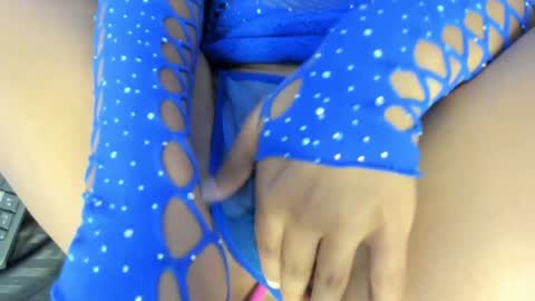 VICTORIA online show from February 22, 3:25 pm