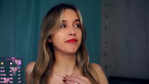 Snapshot of victoriadreamtt chatting on October 21, 7:36 pm Anasteisha  Day Helen  Night online show from October 21, 7:36 pm