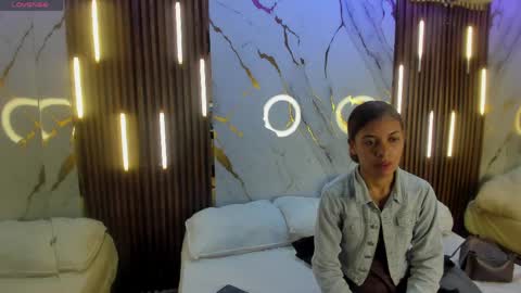 Victoria  online show from April 26, 8:17 pm