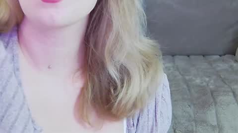 Snapshot of victoriafalls chatting on December 21, 2:15 pm Miss V online show from December 21, 2:15 pm