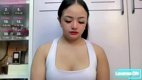 Victoria Harper online show from July 9, 5:55 am