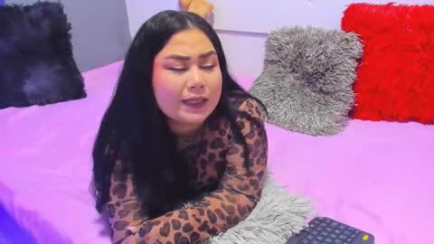 Victoria  online show from February 17, 12:45 pm