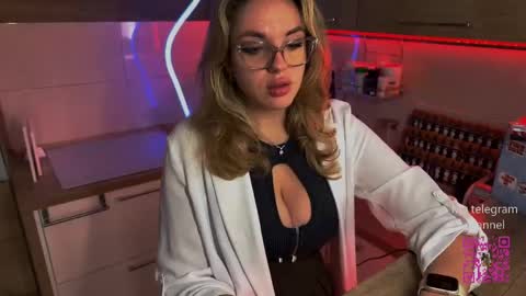 Victoria online show from April 30, 8:20 am