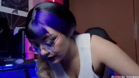 Snapshot of victoriia_thompson chatting on July 4, 9:32 pm victoriia_thompson online show from July 4, 9:32 pm