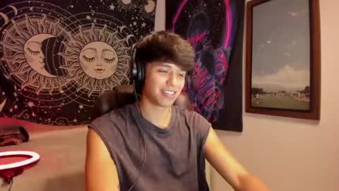 Victorino Jhonson online show from July 16, 5:13 am