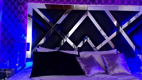 Snapshot of victtoria_lee chatting on October 14, 9:26 pm victtoria lee online show from October 14, 9:26 pm