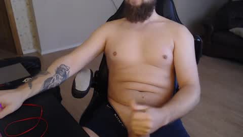 Snapshot of videmashot chatting on December 9, 9:39 am vade online show from December 9, 9:39 am