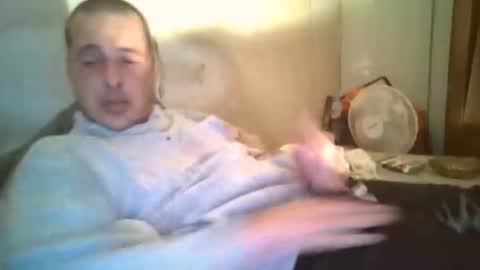 Snapshot of vids1977 chatting on December 7, 11:34 pm vids1977 online show from December 7, 11:34 pm