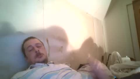 Snapshot of vids1977 chatting on January 10, 9:44 am vids1977 online show from January 10, 9:44 am