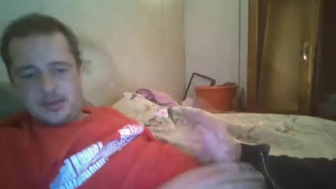 Snapshot of vids1977 chatting on January 28, 2:21 am vids1977 online show from January 28, 2:21 am
