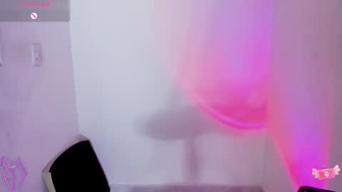 Snapshot of viioleett_cum chatting on March 11, 2:56 pm viioleett_cum online show from March 11, 2:56 pm