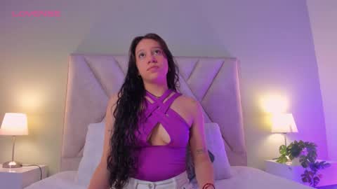 Snapshot of viiolet_moon chatting on March 3, 7:20 pm VIOLET MOON online show from March 3, 7:20 pm