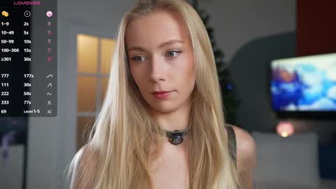 Snapshot of vika54784 chatting on January 4, 5:05 pm vika54784 online show from January 4, 5:05 pm