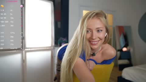 Snapshot of vika54784 chatting on February 2, 6:20 pm vika54784 online show from February 2, 6:20 pm