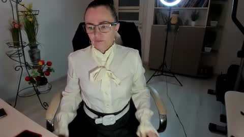 Snapshot of vika7333 chatting on January 16, 6:39 am Ukrainian-woman online show from January 16, 6:39 am