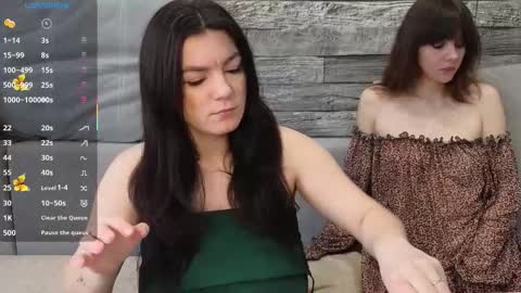 Snapshot of vika_loves_you chatting on March 16, 2:39 am follow my fansly online show from March 16, 2:39 am