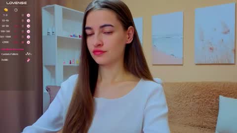 vikiberry online show from September 28, 4:07 am