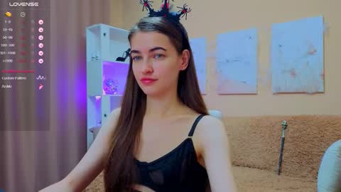 vikiberry online show from November 1, 4:25 am