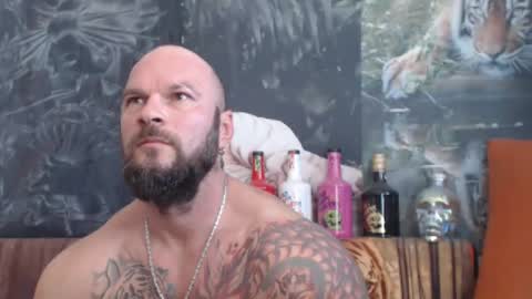 Snapshot of viking_me chatting on September 22, 10:17 am viking online show from September 22, 10:17 am