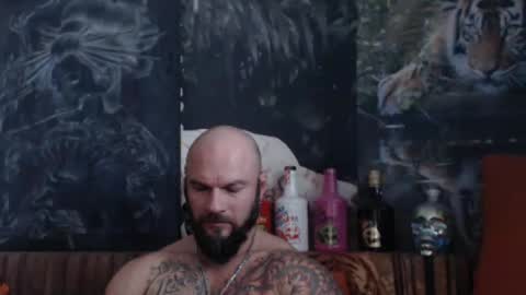 Snapshot of viking_me chatting on September 30, 6:40 am viking online show from September 30, 6:40 am