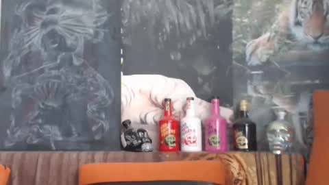 Snapshot of viking_me chatting on October 1, 8:20 am viking online show from October 1, 8:20 am