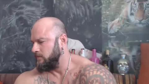 Snapshot of viking_me chatting on October 20, 9:54 am viking online show from October 20, 9:54 am