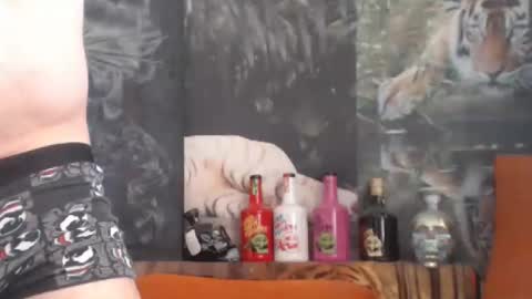 Snapshot of viking_me chatting on October 30, 9:55 am viking online show from October 30, 9:55 am