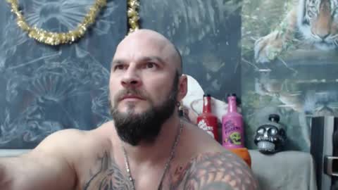 Snapshot of viking_me chatting on February 2, 7:12 pm viking online show from February 2, 7:12 pm