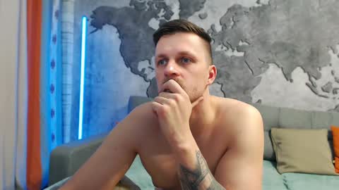 Snapshot of vikingchrisss chatting on December 10, 10:17 am vikingchrisss online show from December 10, 10:17 am