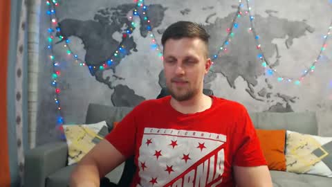 Snapshot of vikingchrisss chatting on December 17, 5:26 pm vikingchrisss online show from December 17, 5:26 pm