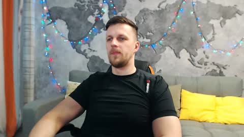 Snapshot of vikingchrisss chatting on January 12, 10:45 am vikingchrisss online show from January 12, 10:45 am