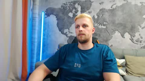 Snapshot of vikingchrisss chatting on January 25, 2:03 pm vikingchrisss online show from January 25, 2:03 pm