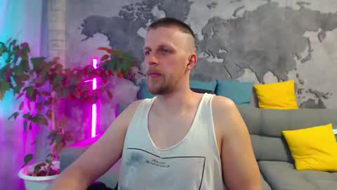 vikingchrisss online show from May 15, 10:00 am