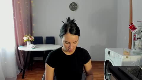 Snapshot of vikipop chatting on March 19, 5:55 am vikipop online show from March 19, 5:55 am